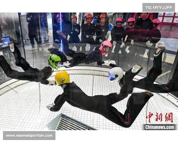 中国跳伞队四人造型赛表现出色荣获世界杯铜牌创历史新纪录 中国跳伞队四人造型赛表现出色荣获世界杯铜牌创历史新纪录